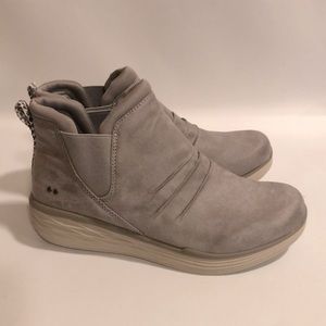 Ryka Ankle Shoes Sz 9W
